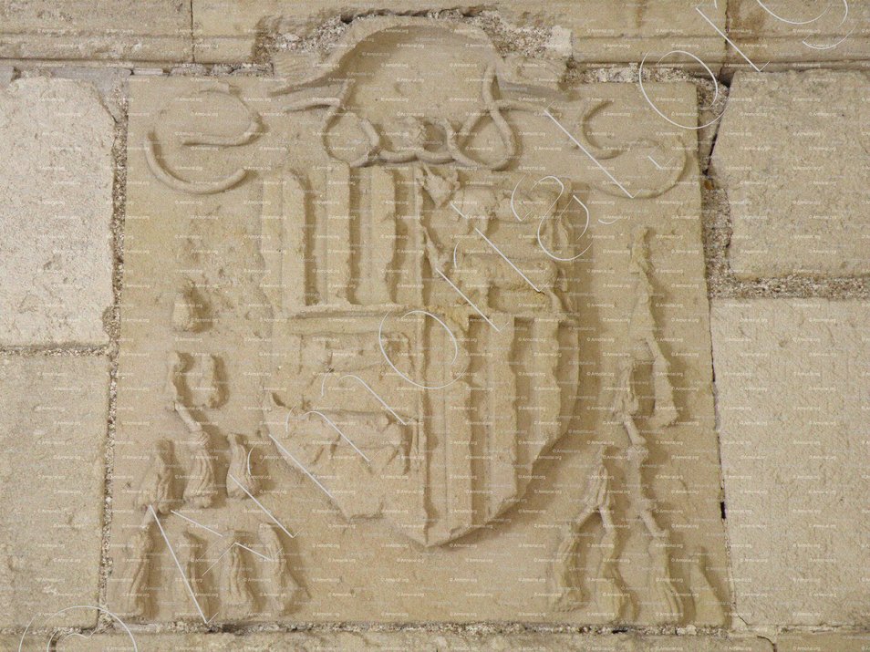FUXO_armoiries sculptées de Pétro de Fuxo, abbé de l'Abbaye de Montmajour XIVe s. (Provence)_France